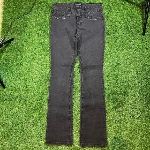 Y2K Guess women’s low-rise black light flare skinny jeans (27) - Picture 3 of 8